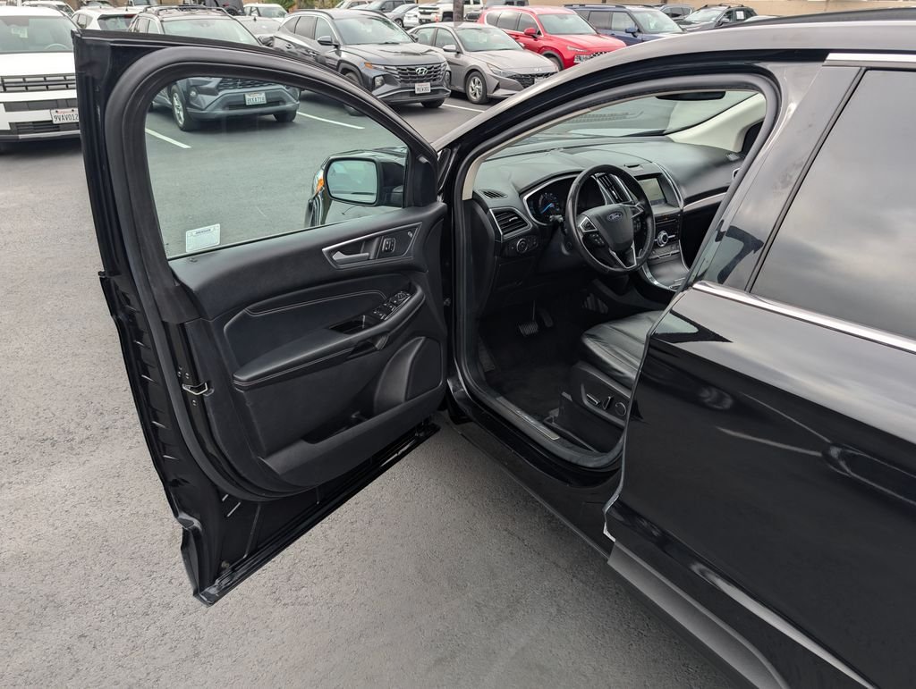 2019 Ford Edge Titanium - Photo 42