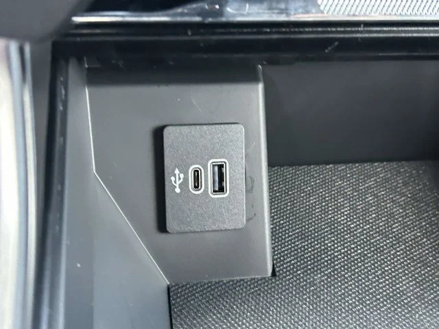 New 2026 Silver Ford Lariat image 23