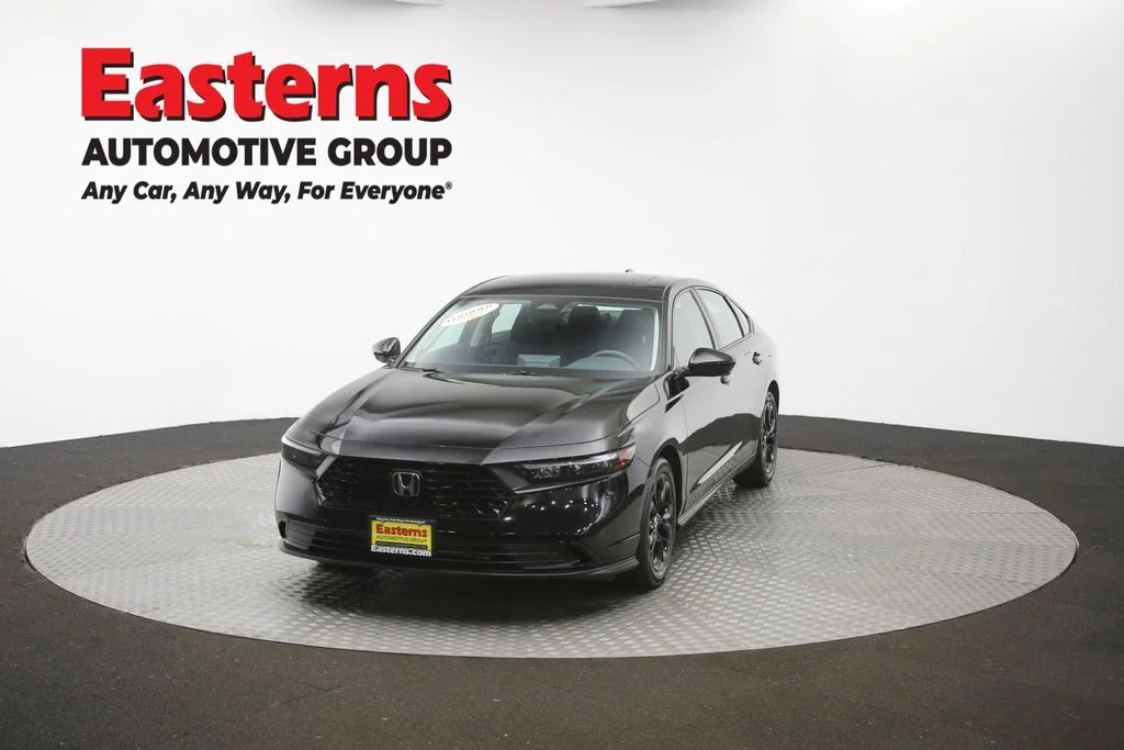 Used 2025 Black Honda SE image 48