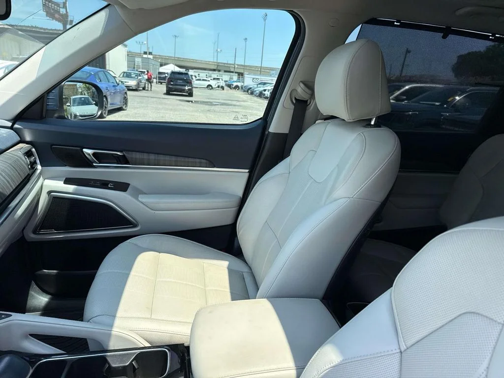 Certified Used 2023 Black Kia EX image 20