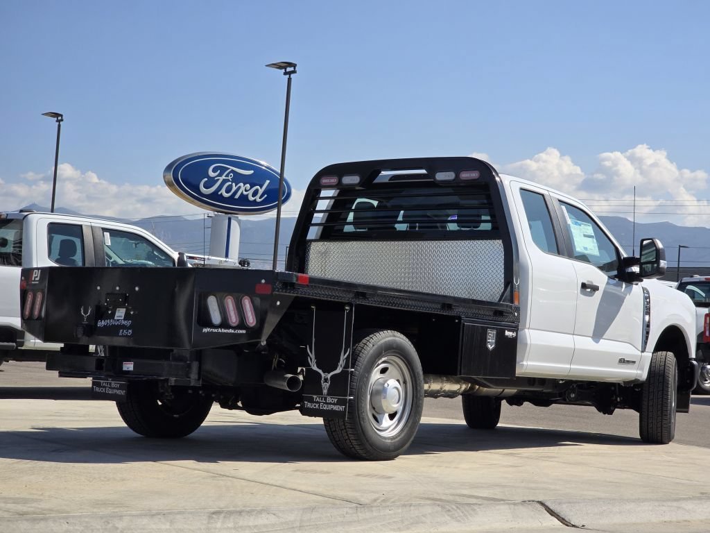 New 2026 Oxford White Ford XL image 26