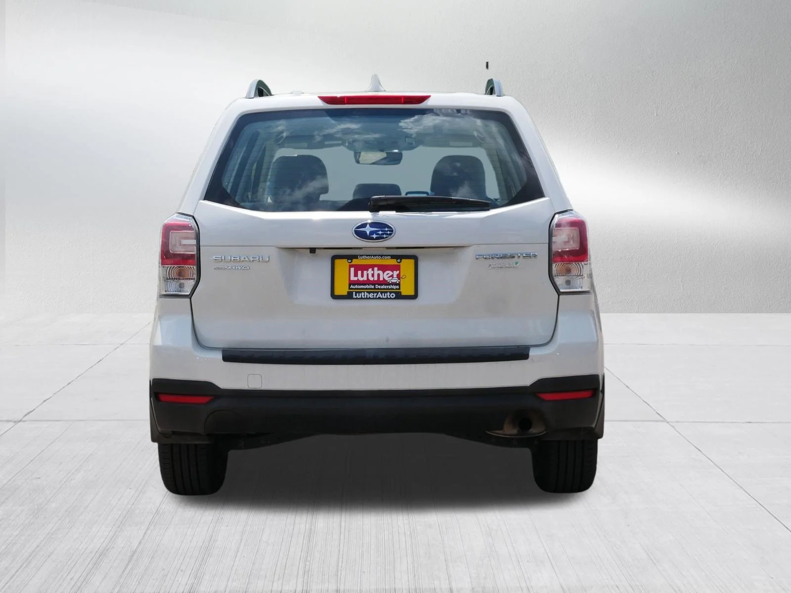 Used 2017 Crystal White Pearl Subaru 2.5I CVT image 6