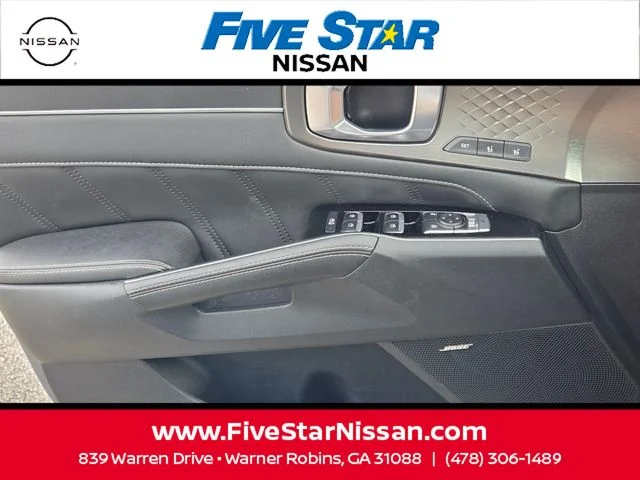 Used 2023 Silver Kia SX-Prestige image 32