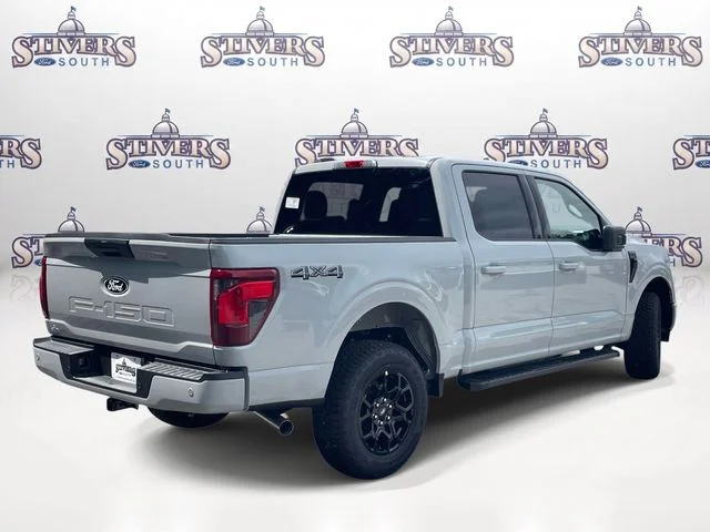 New 2026 Avalanche Ford XLT image 3