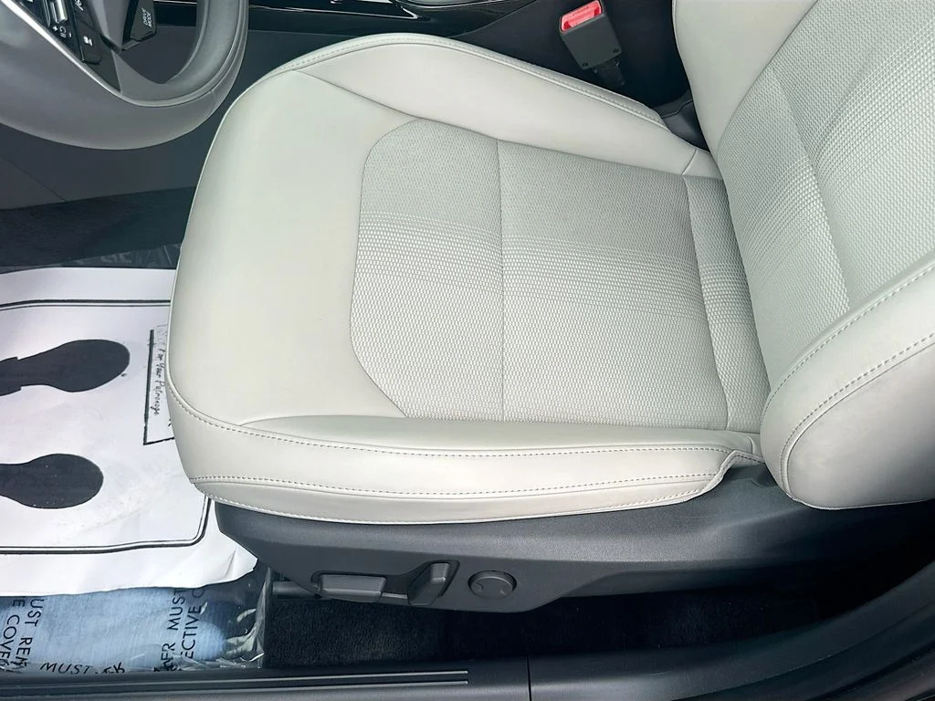 Certified Used 2025 Gray Kia EX Touring image 19