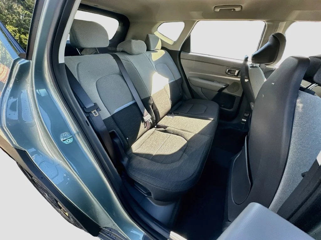 New 2027 Iceberg Green Kia S image 24