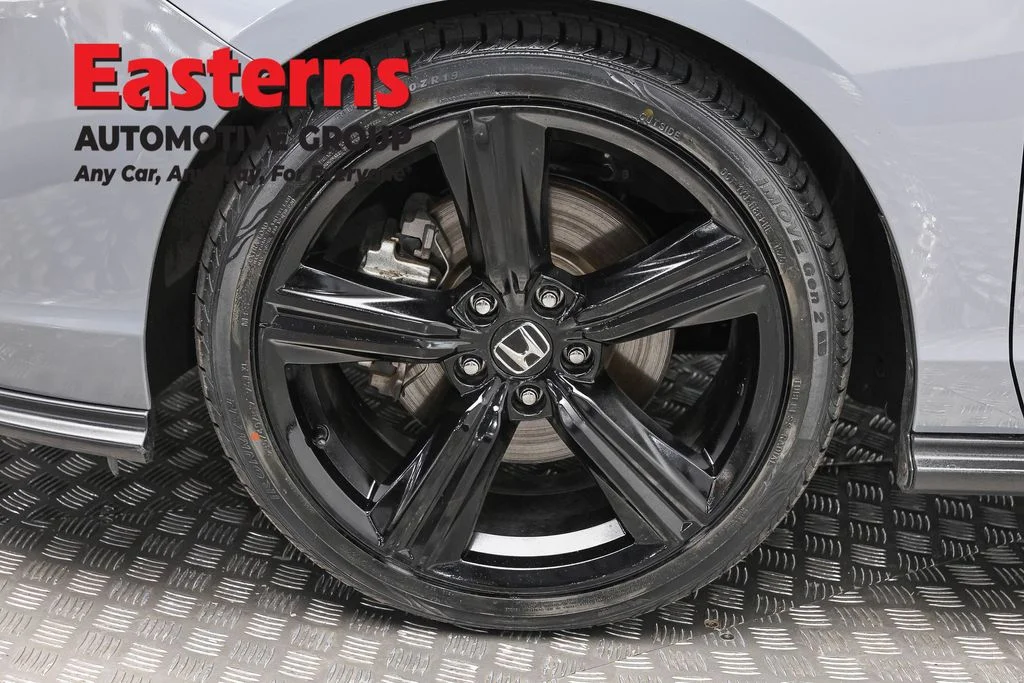 Used 2023 Gray Honda Sport image 31