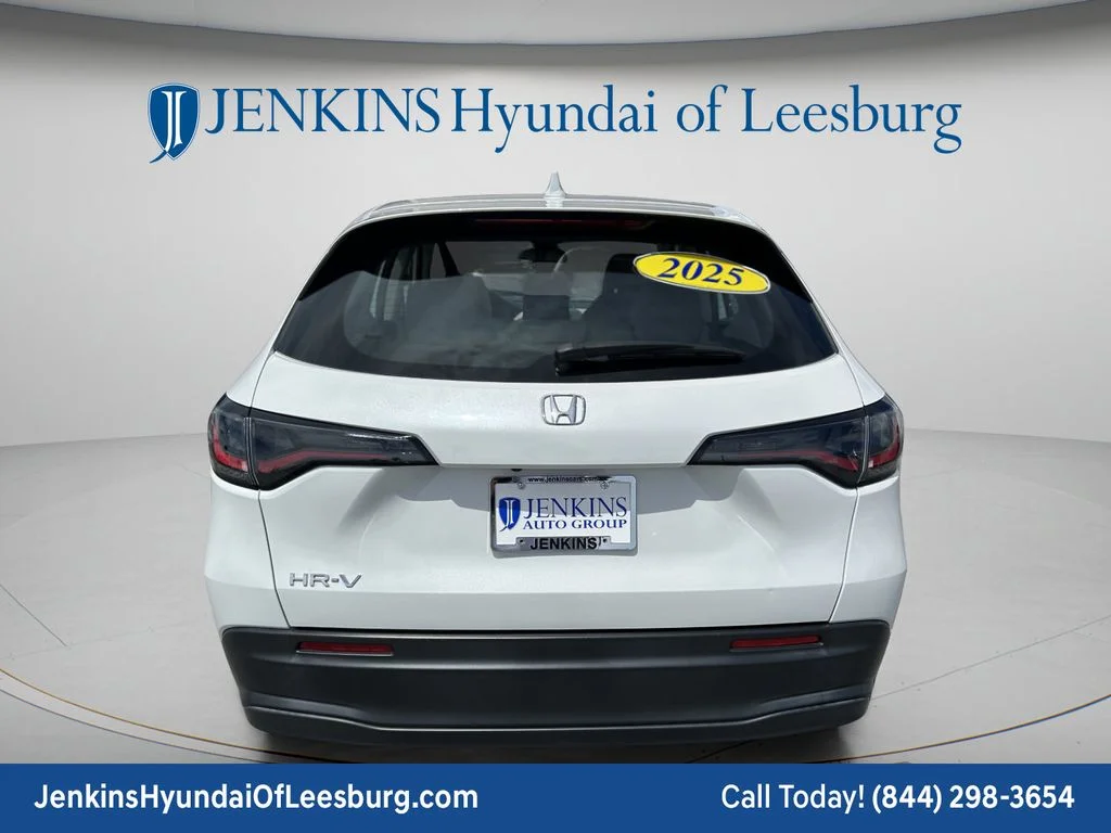 Used 2025 White Honda LX image 6