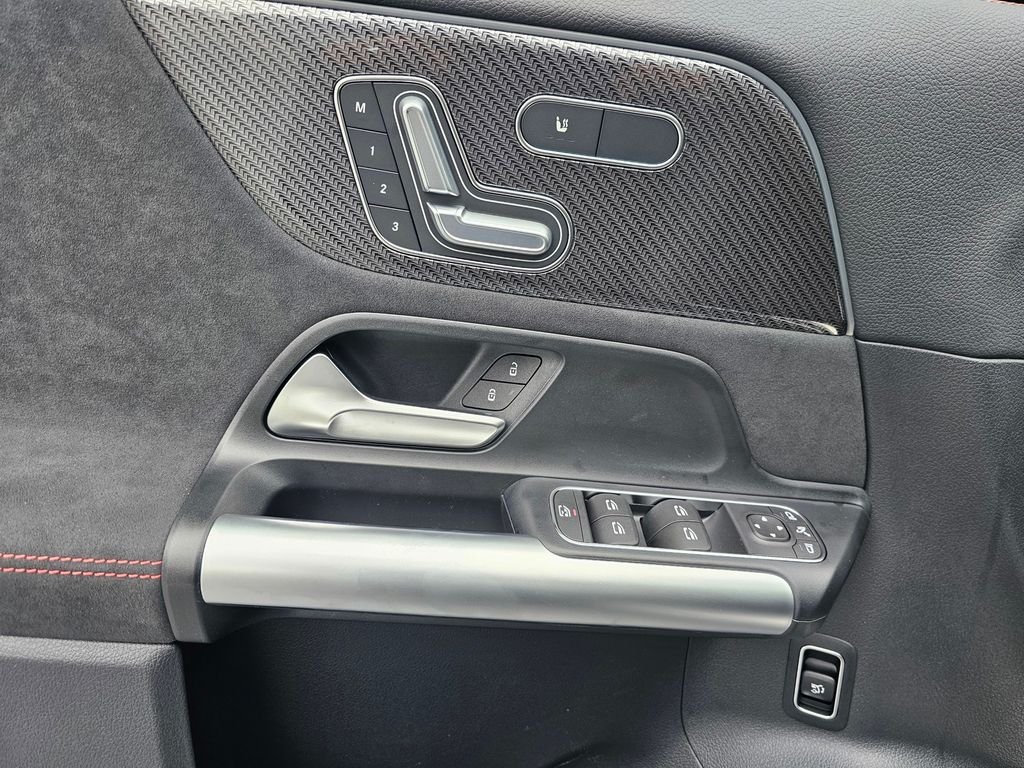 2025 Mercedes-Benz GLA GLA250 - Photo 15