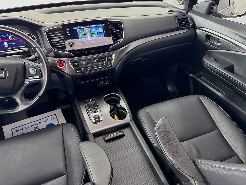 Certified Used 2021 Black Honda EX-L image 31