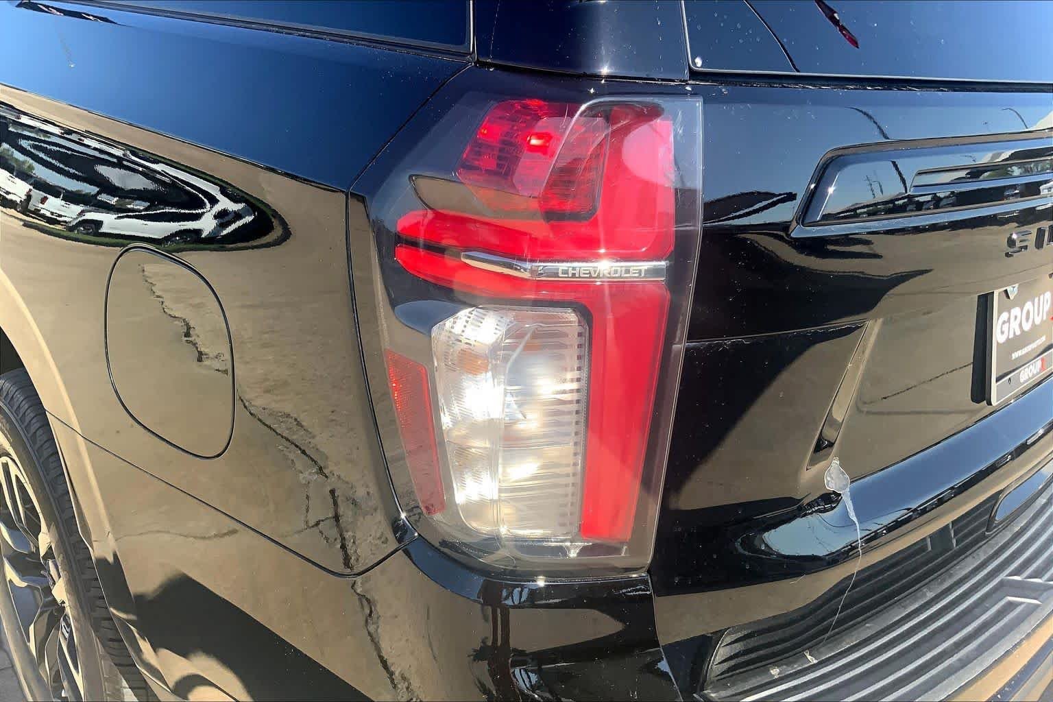 2023 Chevrolet Suburban RST - Photo 27