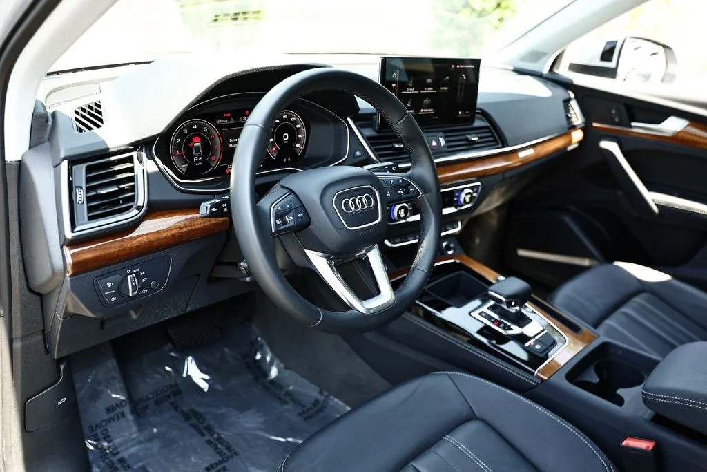 Certified Used 2023 Florett Silver Metallic Audi 40 Premium Plus image 19
