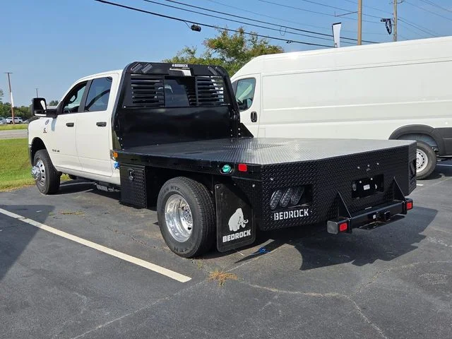New 2026 Bright White Clearcoat RAM Tradesman image 10