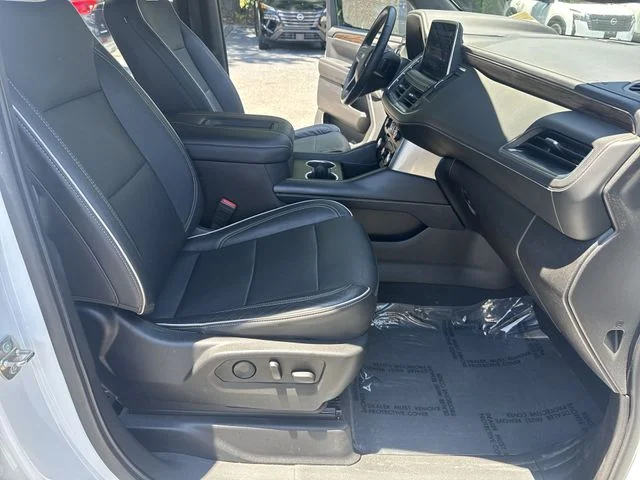 Used 2021 White Chevrolet Premier image 10
