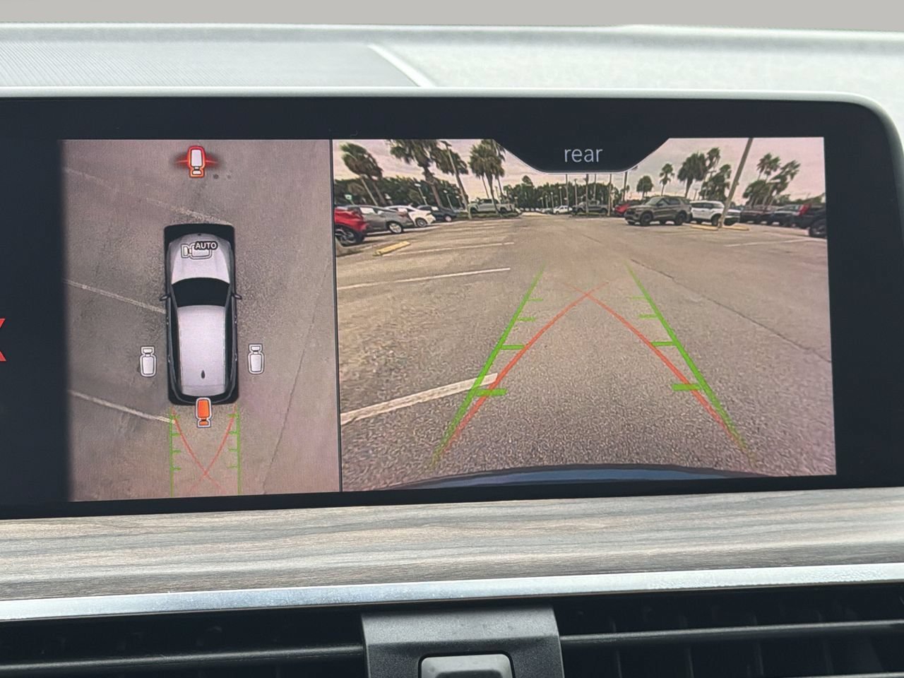 Used 2019 Phytonic Blue Metallic BMW xDrive30i image 25