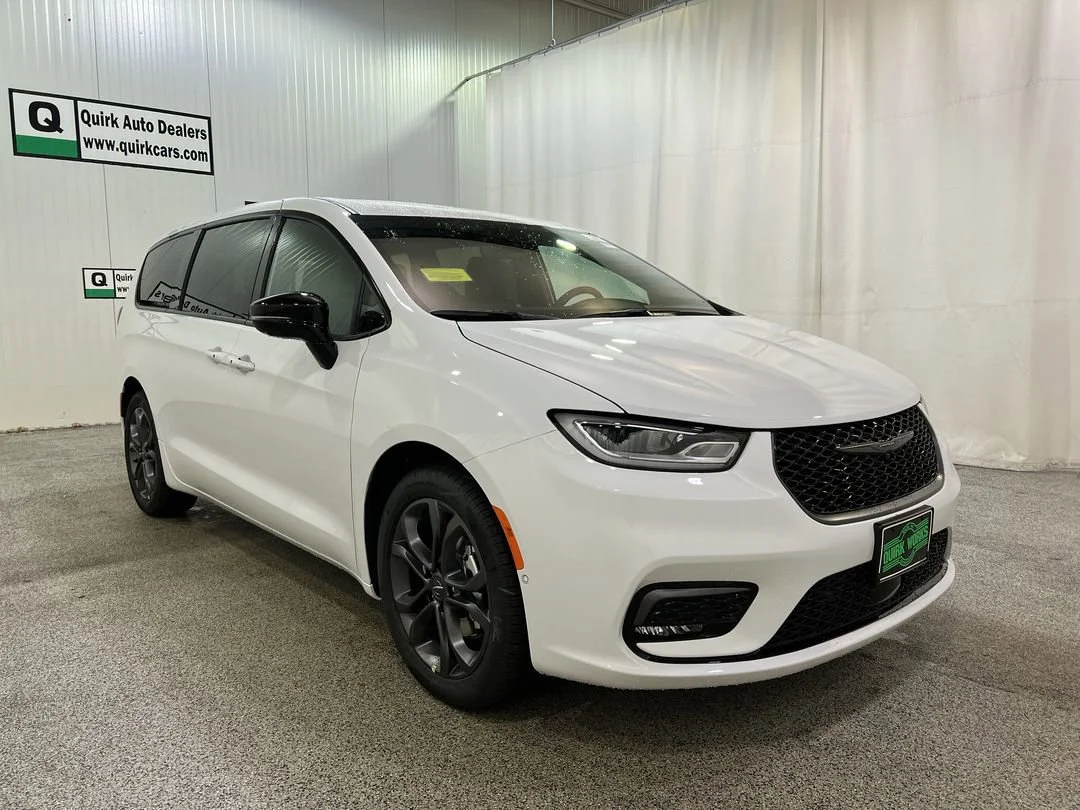 2026 Chrysler Pacifica