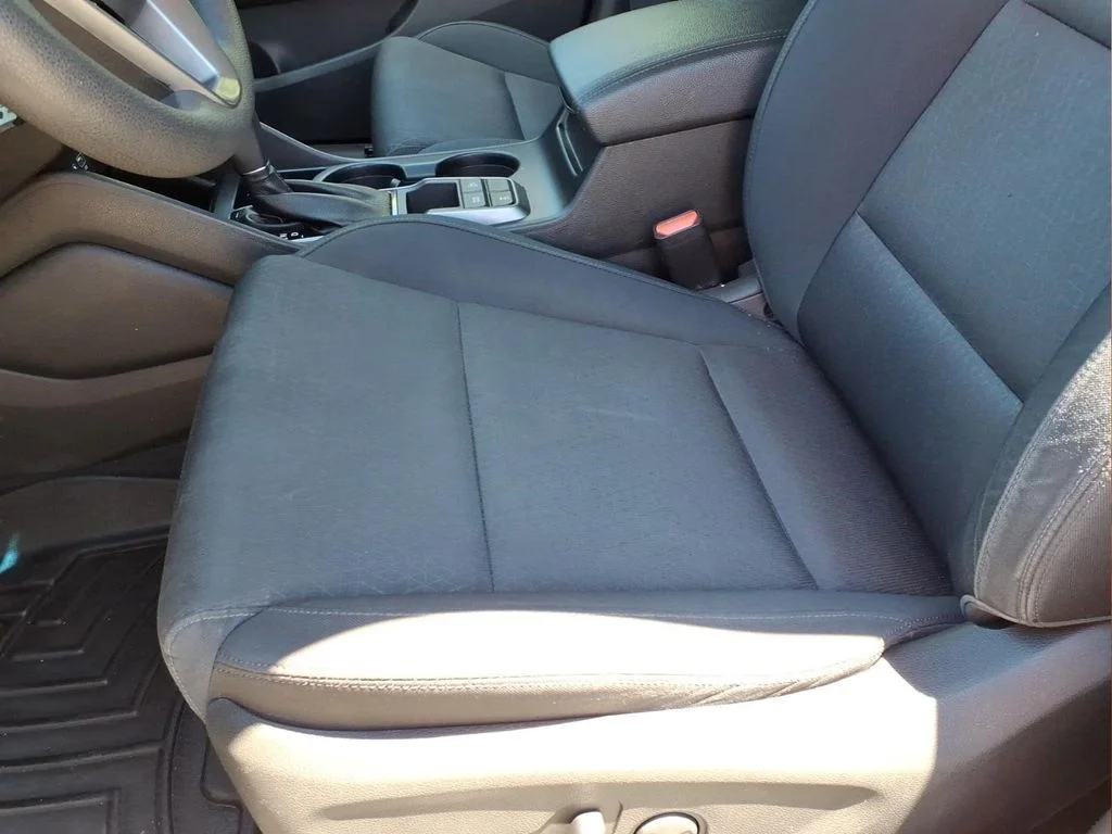 Used 2017 Gray Hyundai SE image 16