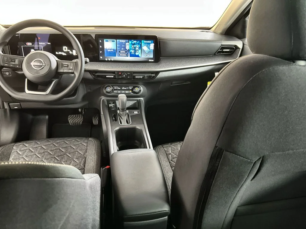 New 2026 Super Black Nissan SV image 21