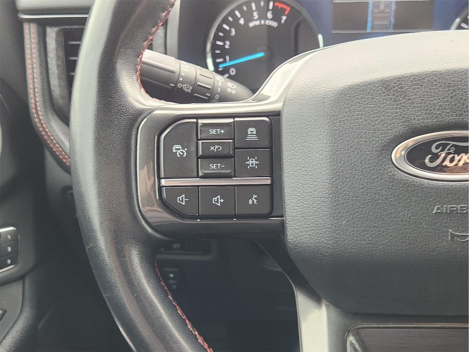 2022 Ford Expedition Max photo 29 of 35