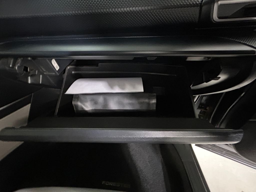 Used 2023 Gray Subaru Base image 28