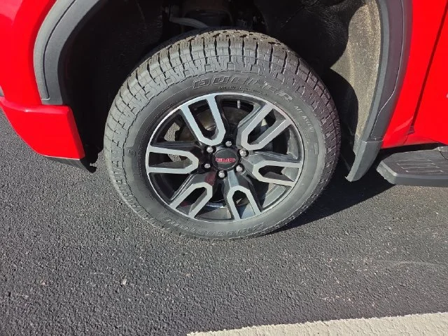 Used 2021 CARDINAL RED GMC AT4 image 31