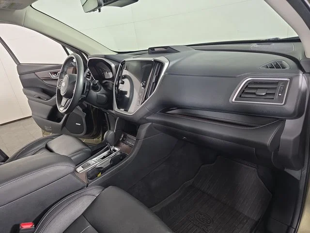 Used 2023 Green Metallic Subaru Touring image 29