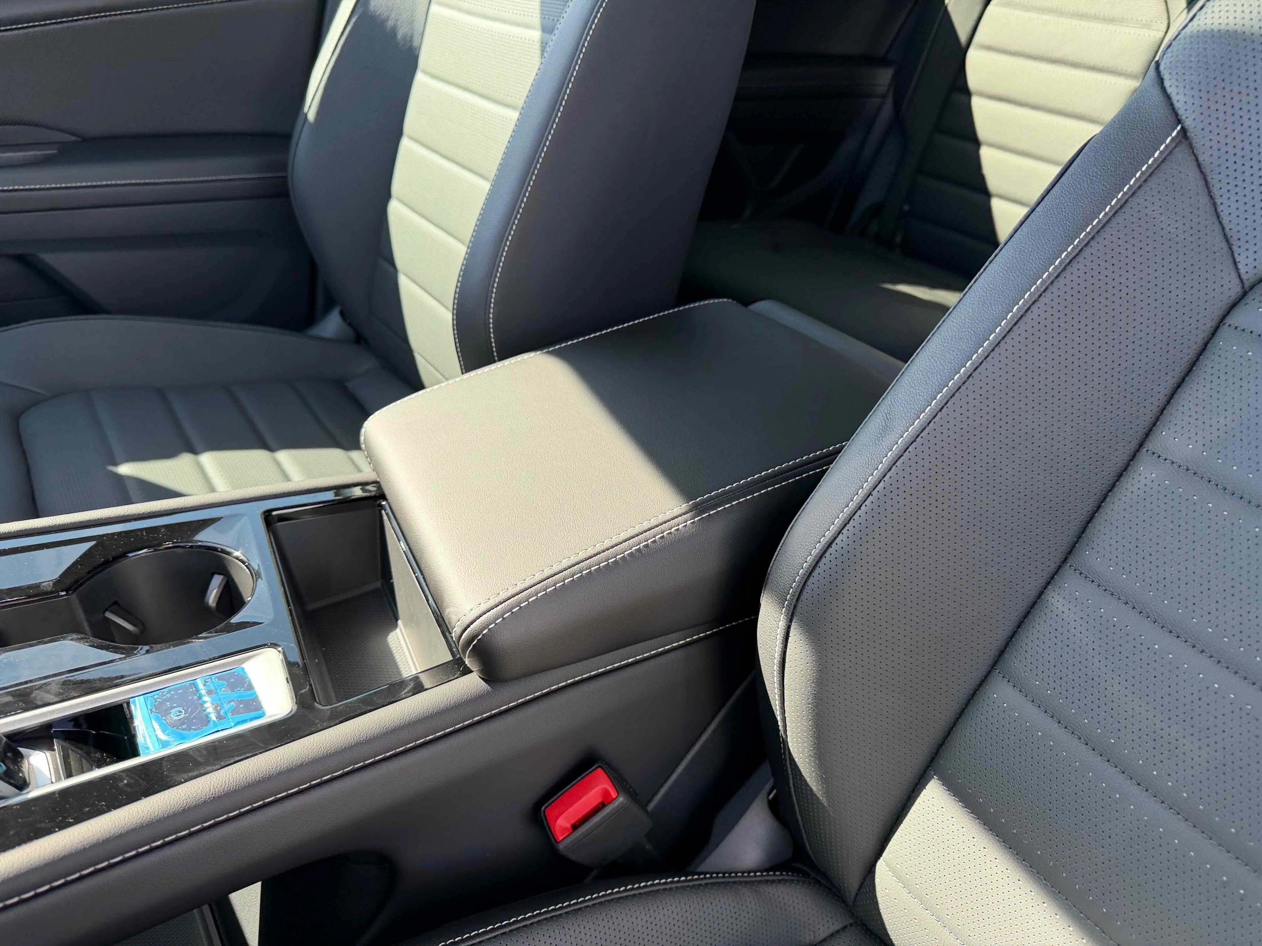 New 2026 Opal White Volkswagen 2.0T SEL image 26