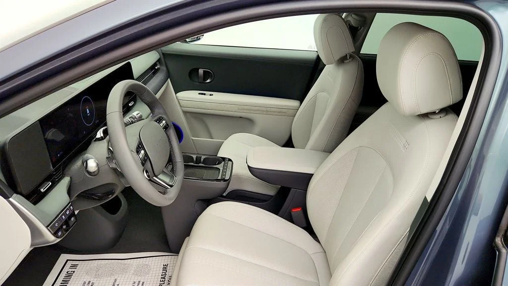 Used 2025 Digital Teal Hyundai Limited AWD image 20