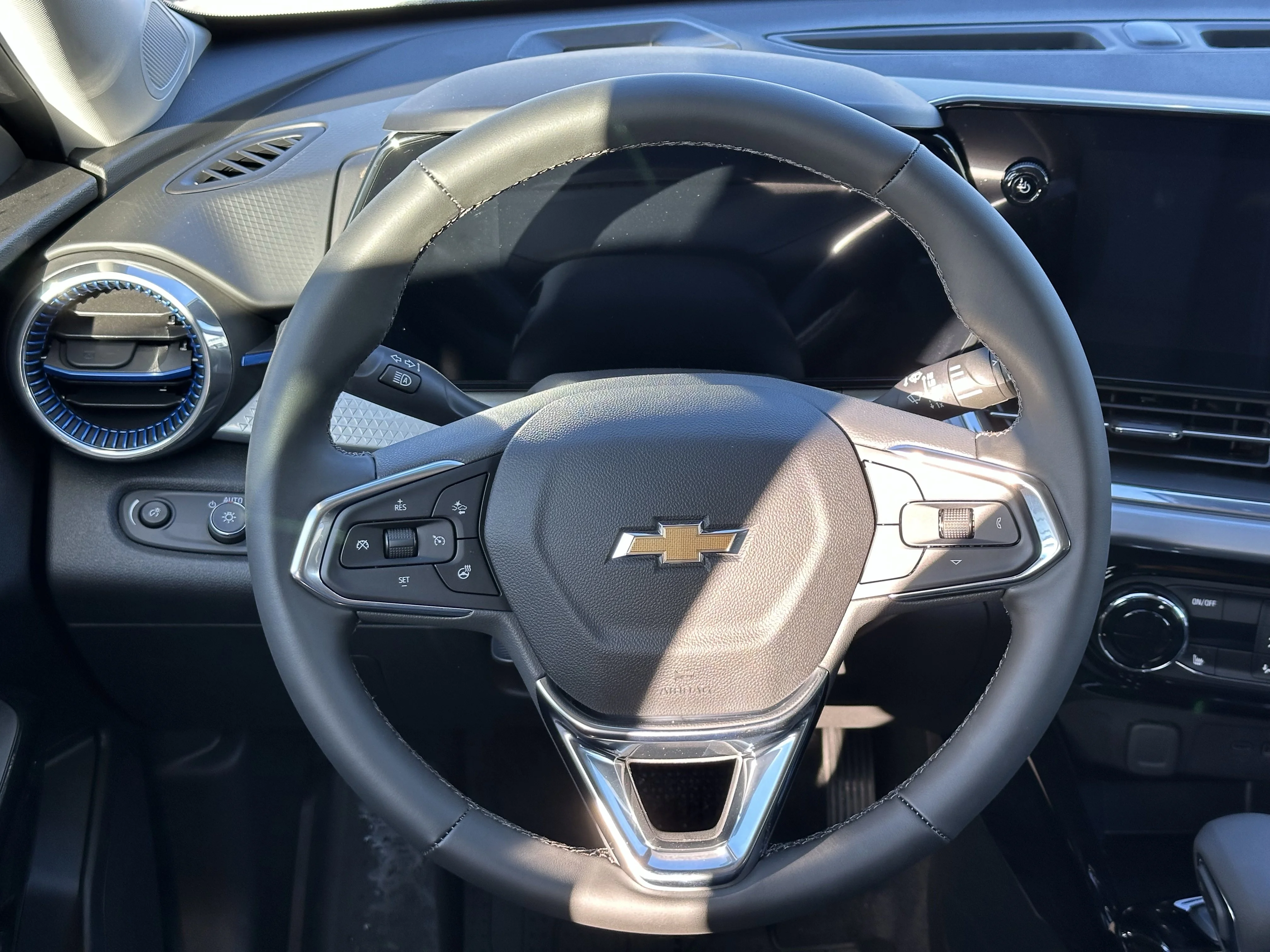 New 2026 Summit White Chevrolet LT image 11