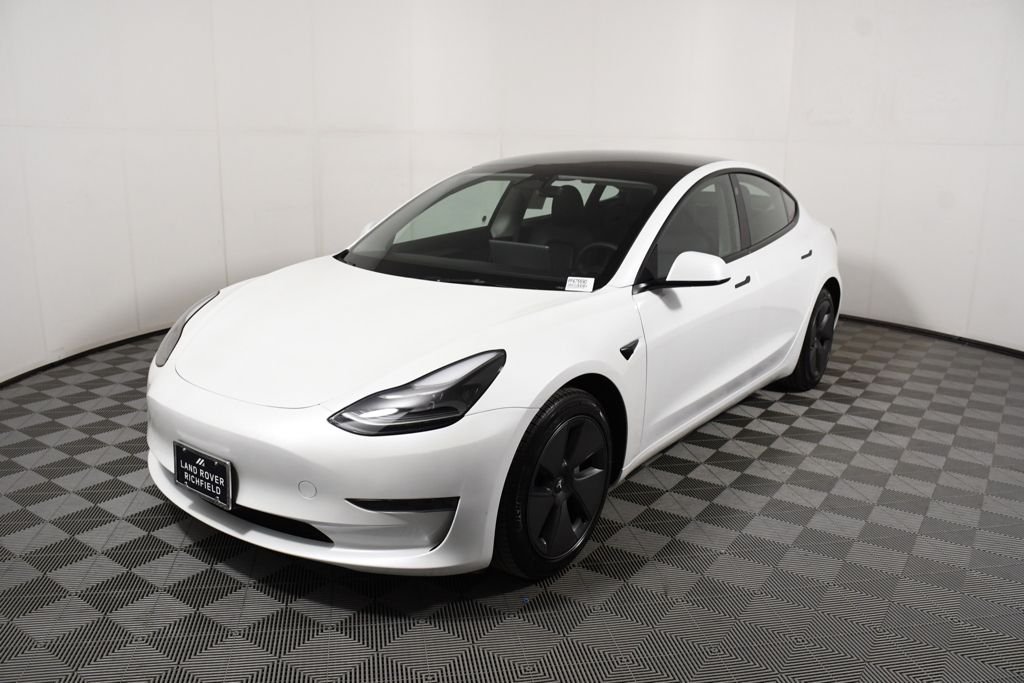 2023 Tesla Model 3 Base