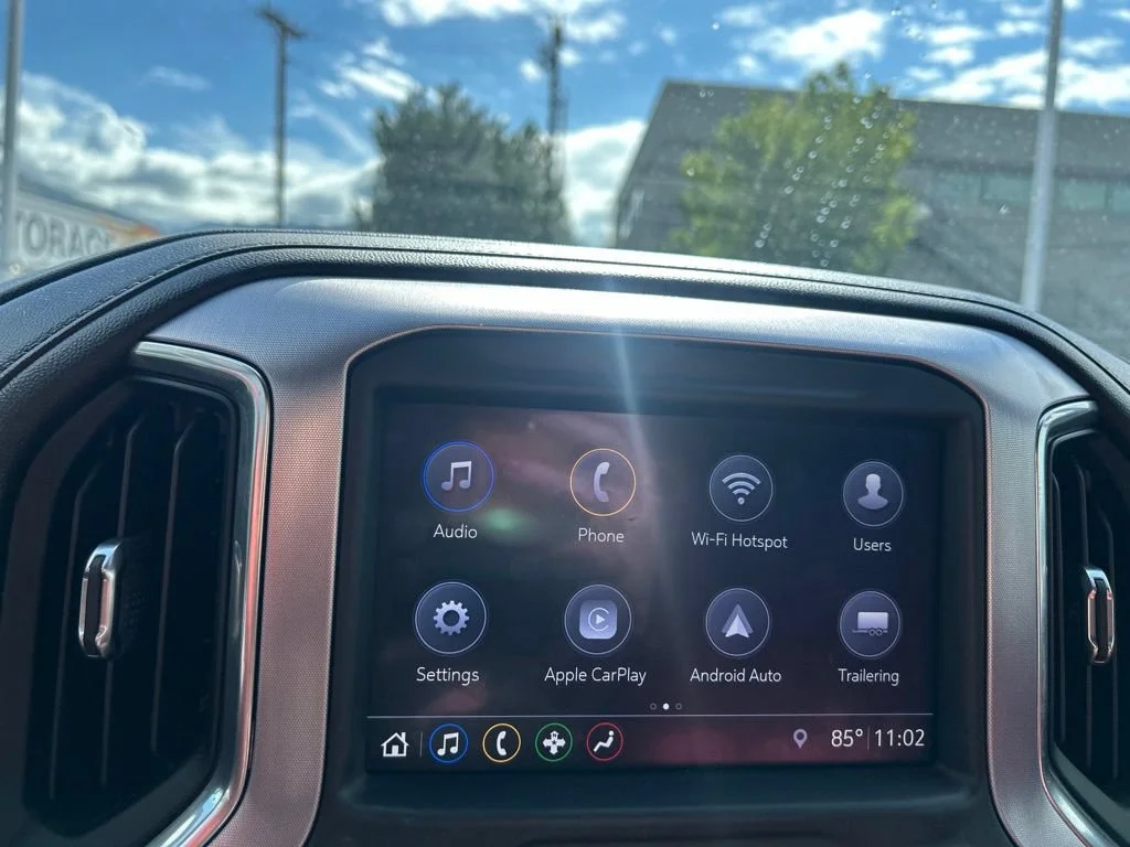 Used 2019  GMC Elevation image 26