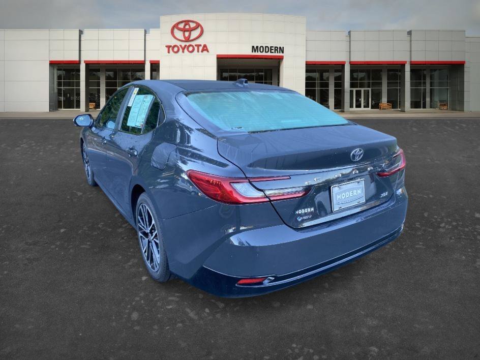 Used 2025 Underground Toyota XLE image 7