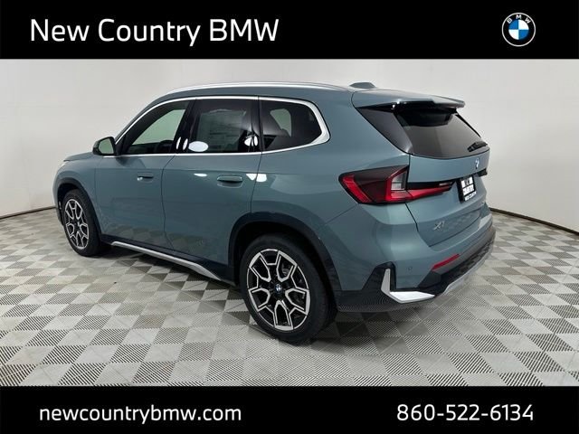 New 2027 Green BMW xDrive28i image 4