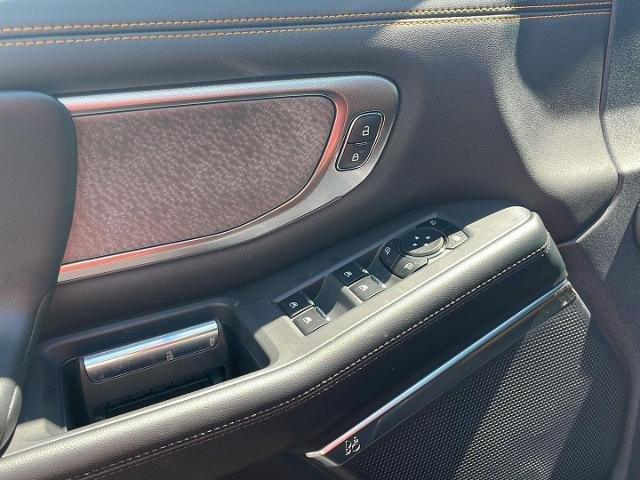 New 2026 Agate Black Metallic Ford Tremor® image 12