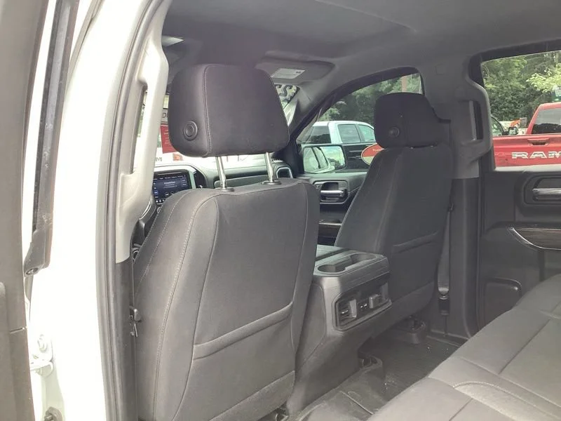 Used 2022 Summit White Chevrolet RST image 18