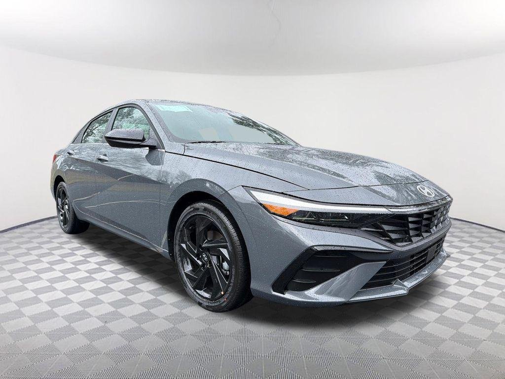 New 2026 Gray Hyundai SEL Sport image 3