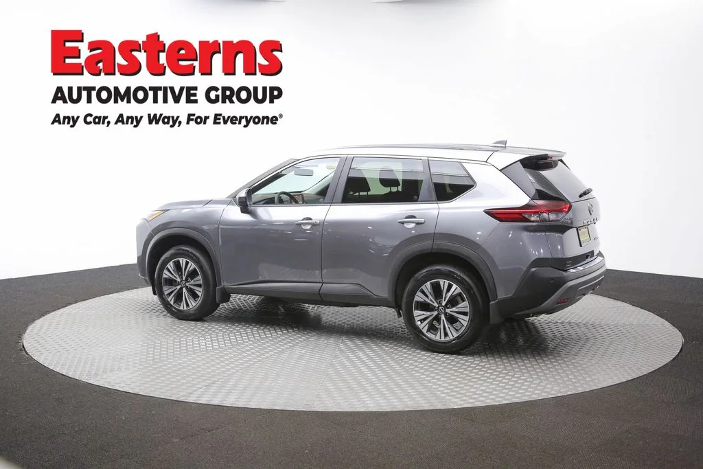 Used 2023 Gray Nissan SV image 63