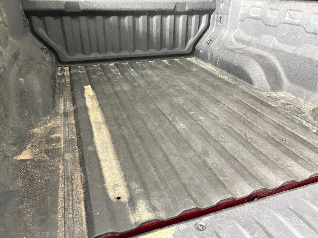 Used 2024 Red Chevrolet LT image 39