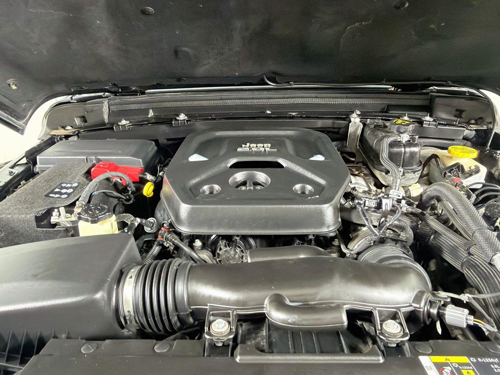 Used 2020 Black Jeep Sahara 4X4 image 28