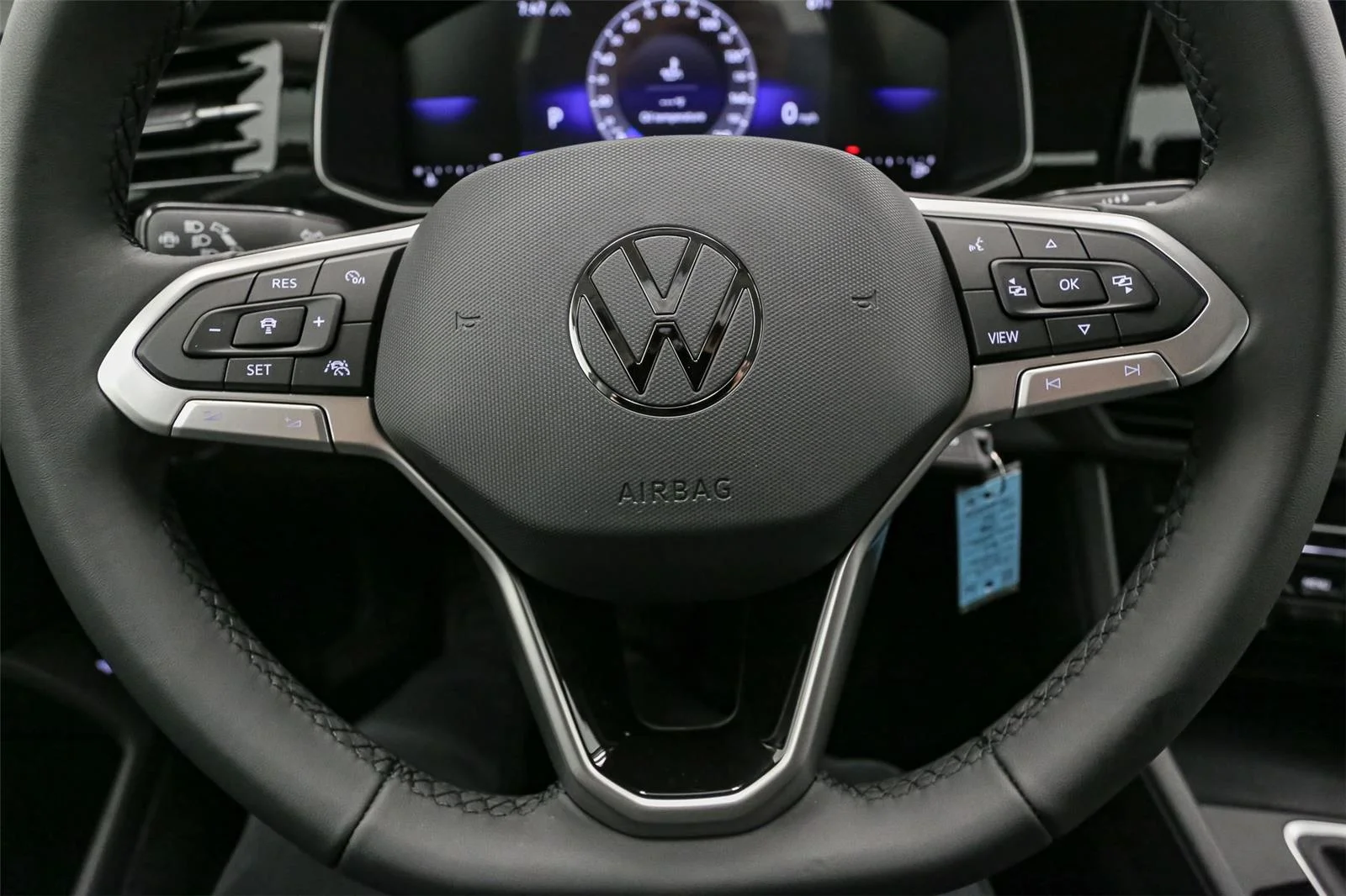 New 2026 Platinum Gray Metallic Volkswagen S image 18