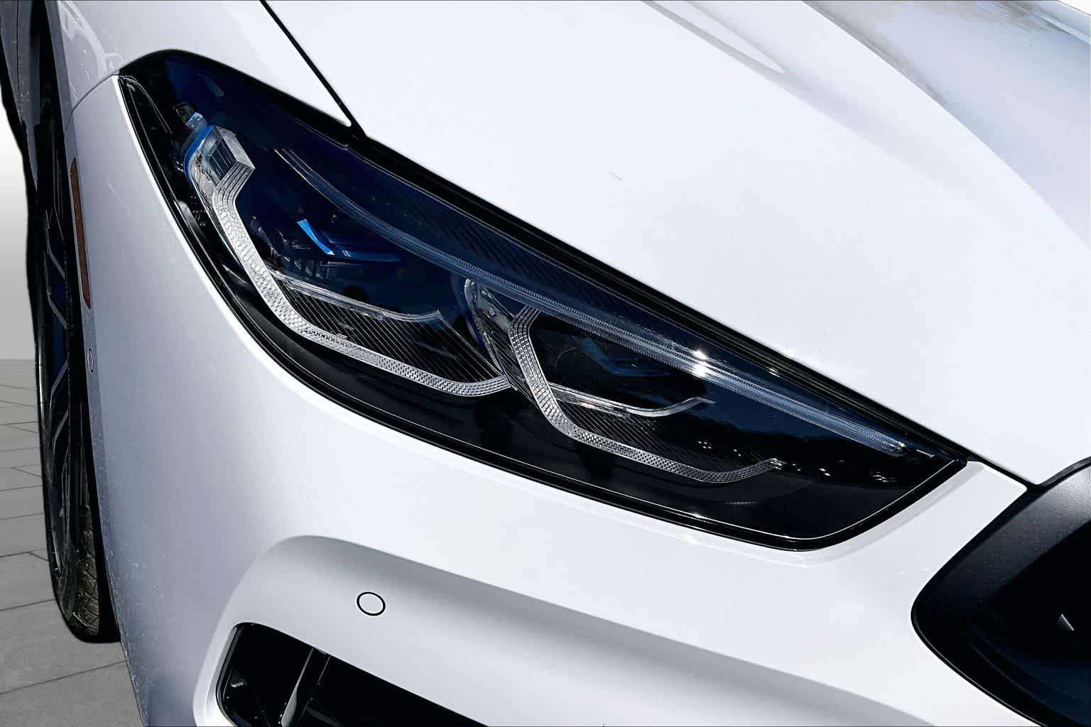 2026 BMW 8 Series 840i - Photo 13