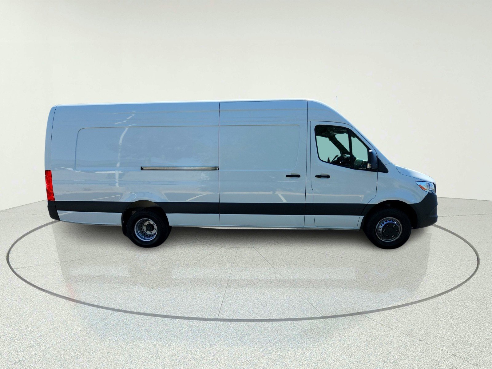 New 2026 Arctic White Mercedes-Benz RWD image 4