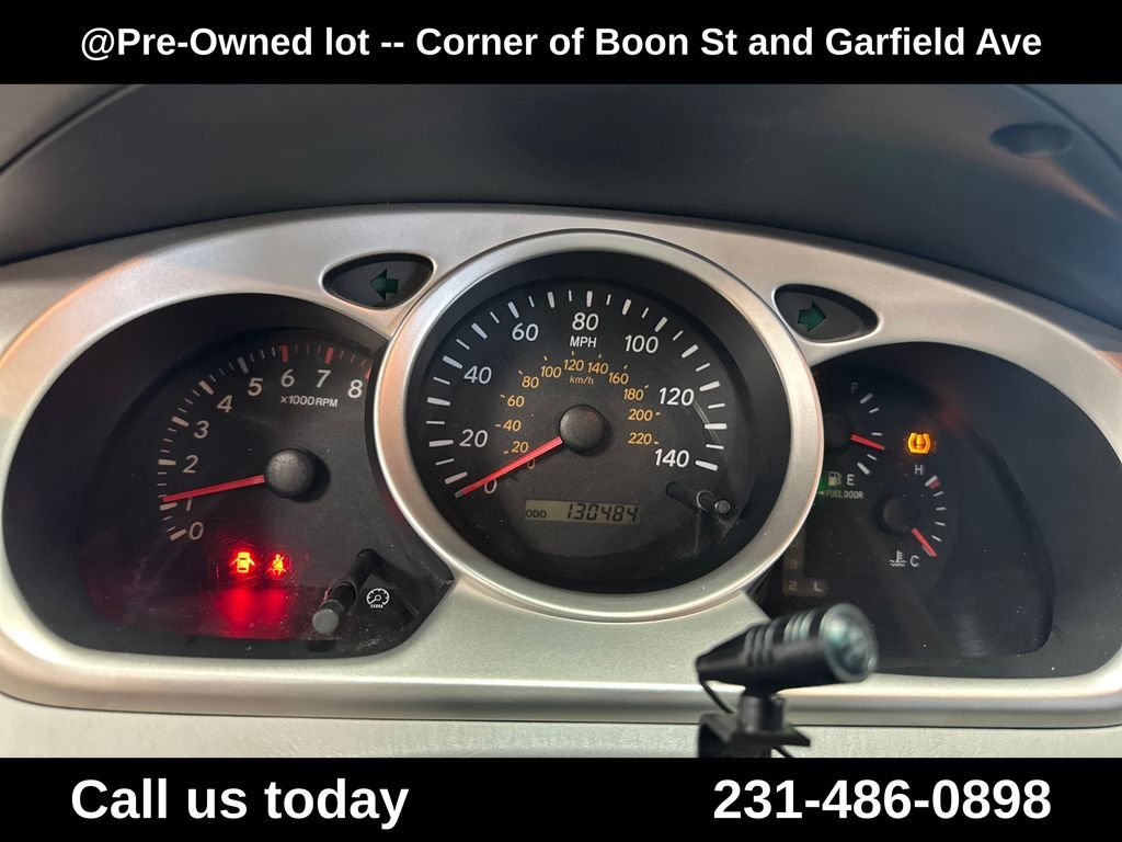 Used 2006  Toyota V6 image 20
