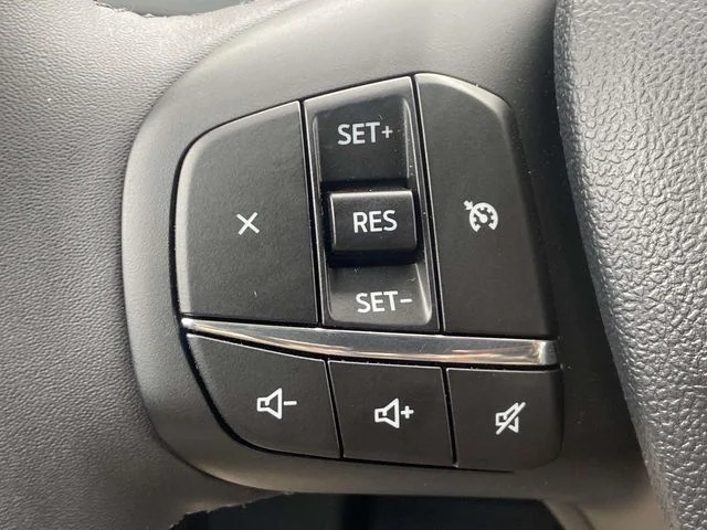 New 2026 Space White Metallic Ford XLT image 17