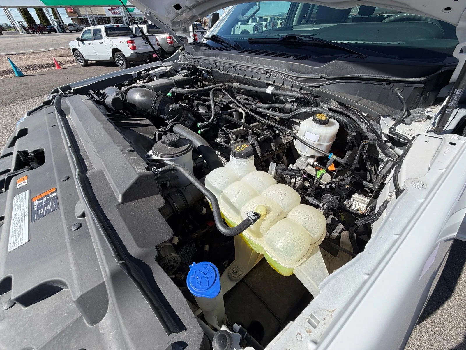 Used 2024 White Ford XLT image 31