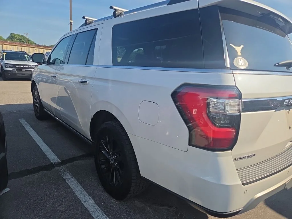 Used 2019 White Platinum Tri-Coat Metallic Ford Limited image 4