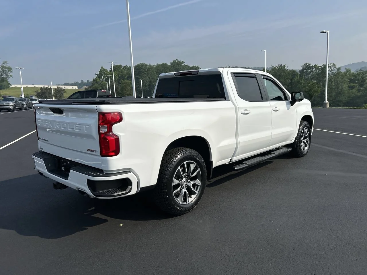 Used 2024 Summit White Chevrolet RST image 7