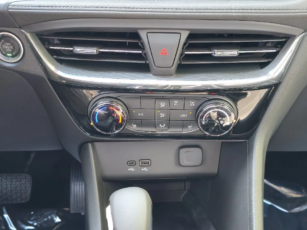 2026 Buick Encore GX Sport Touring - Photo 16