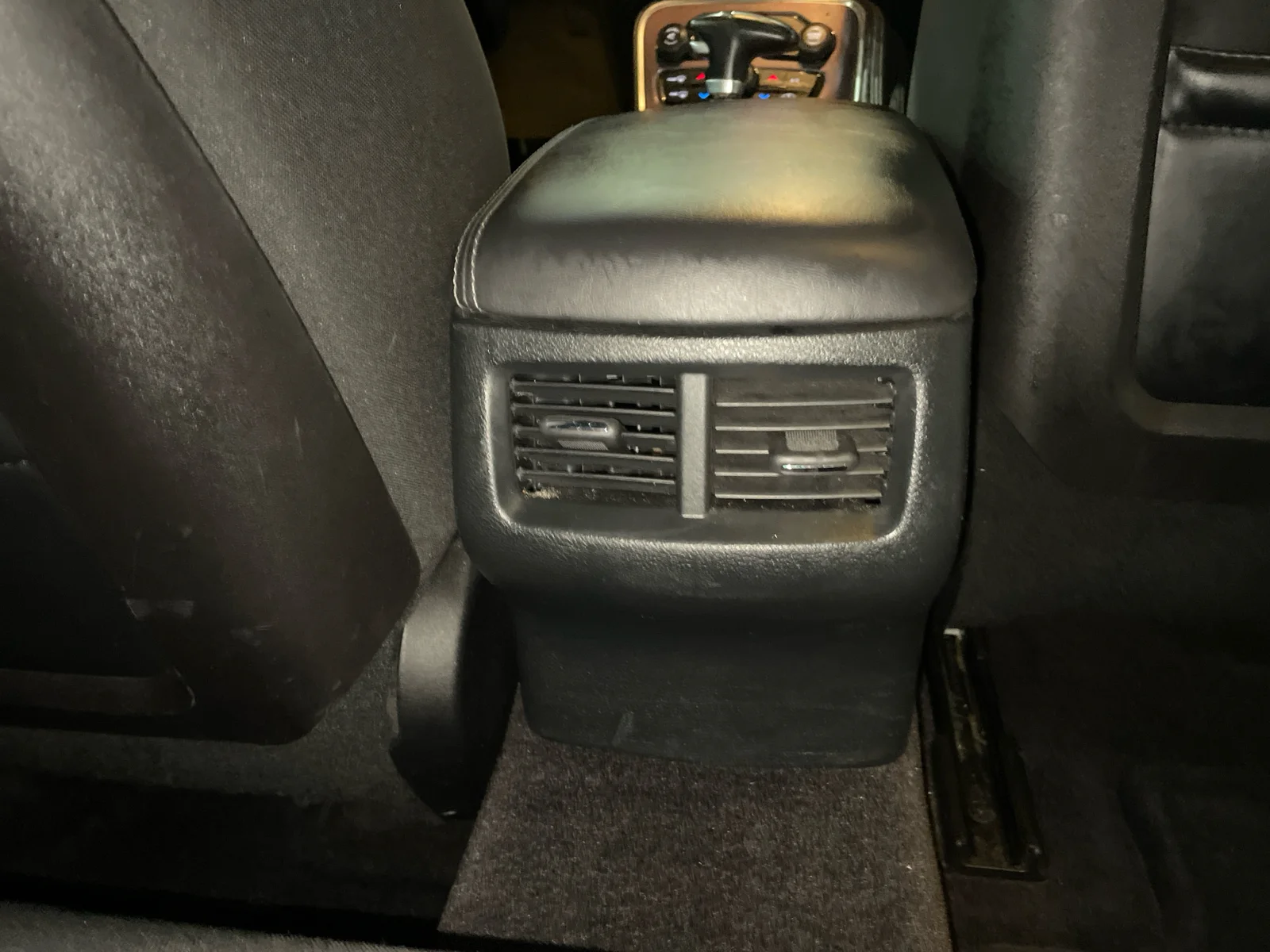 Used 2016 Torred Clearcoat Dodge R/T image 24
