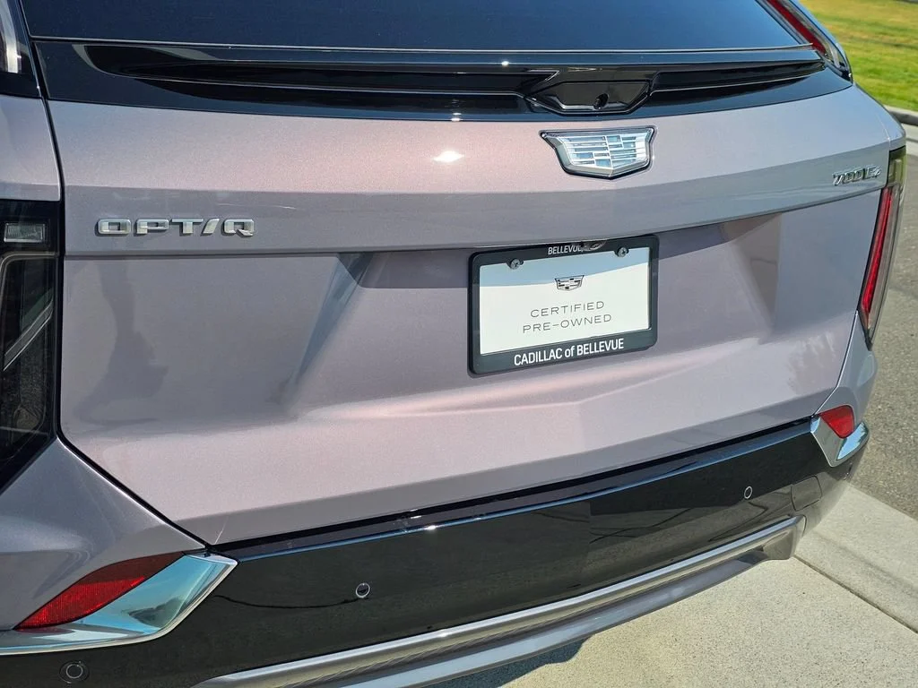 Certified Used 2026 Celestial Metallic Cadillac Premium Luxury image 15